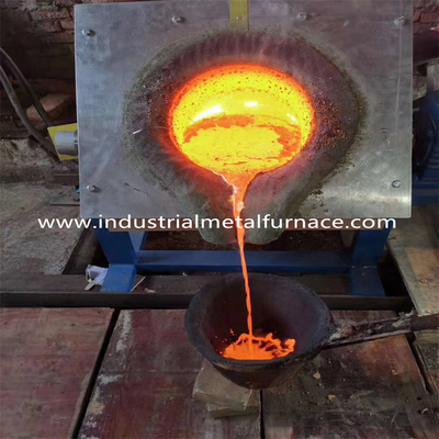 Horno de inducción industrial de frecuencia media del grafito 25KG para la fusión de acero del arrabio