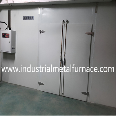Horno de trolley industrial de control de temperatura preciso para procesos de tratamiento térmico